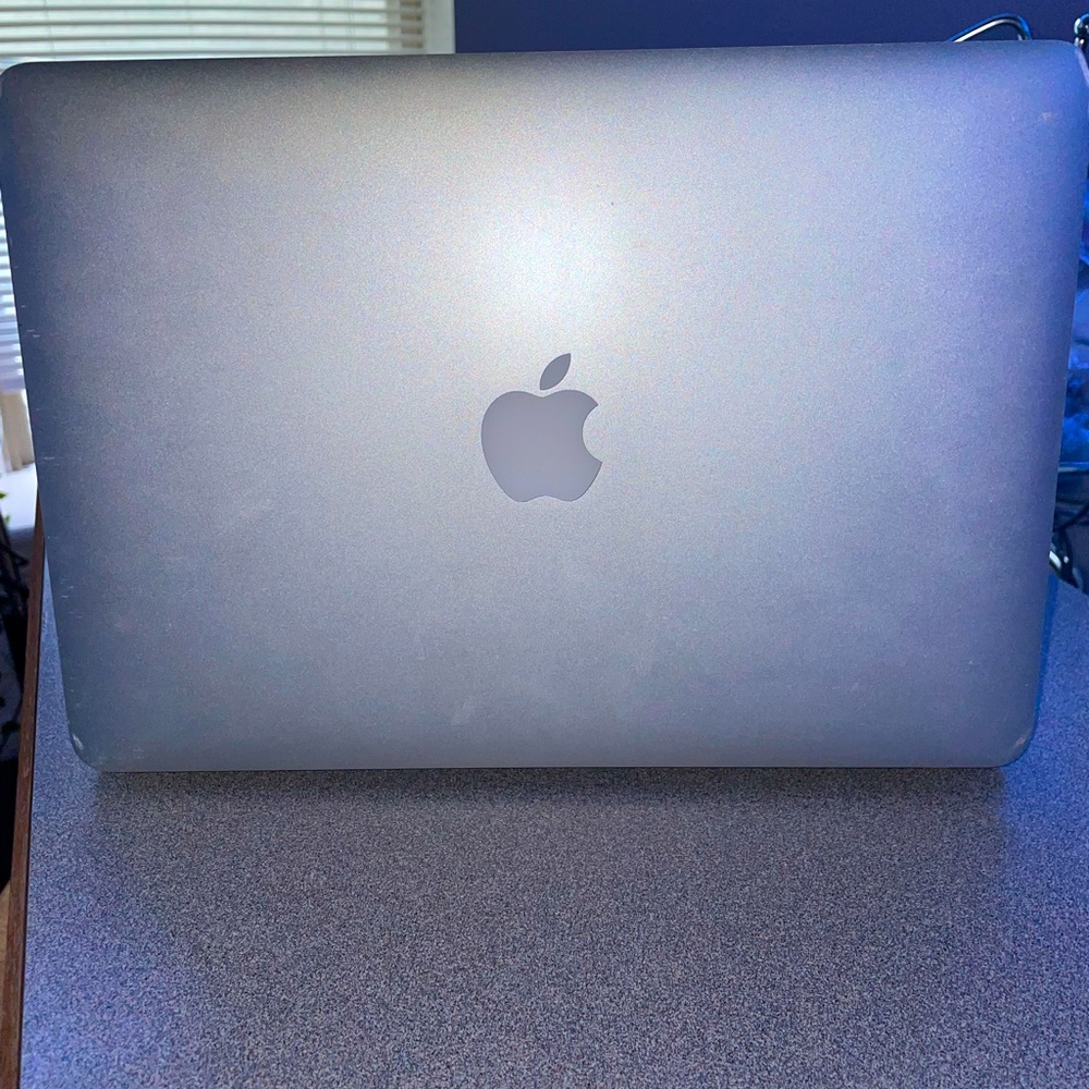 MAC Book Air 2016